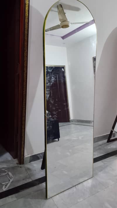 standing mirror