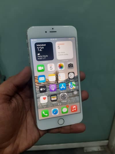 10/10 Iphone 6s Plus Lush Condition