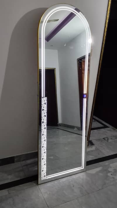 standing light mirror