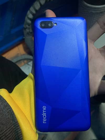 Realme C2 storage 2/32 pta approved