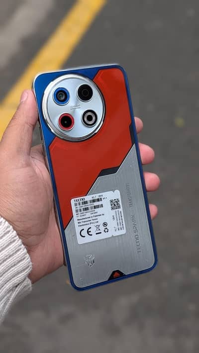 Tecno Spark 30 Pro Transformer  10/10