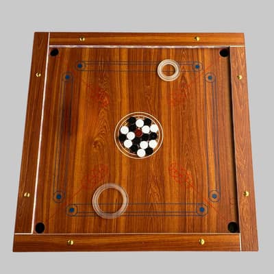carrom board کیرم بورڈ