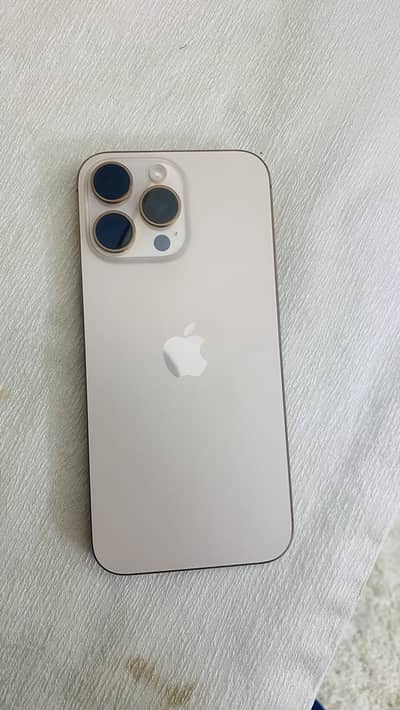 iPhone 16 Pro Max desert titanium – Excellent Condition