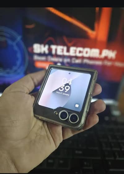 Samsung z filp 6 contact on 03091277721