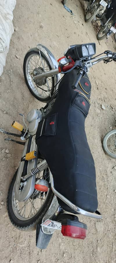 HONDA 125 WITH SMART CARD