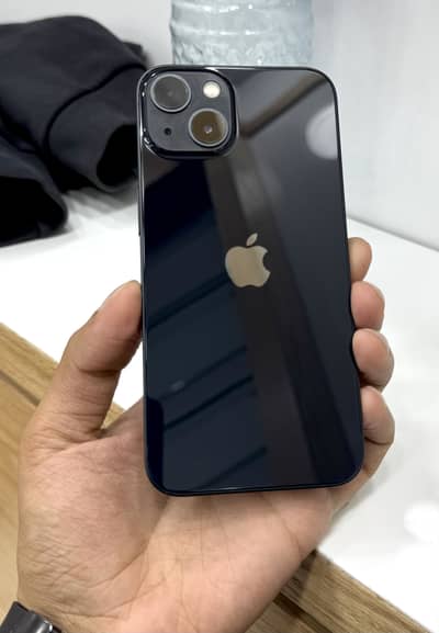 IPhone 13 factory unlock