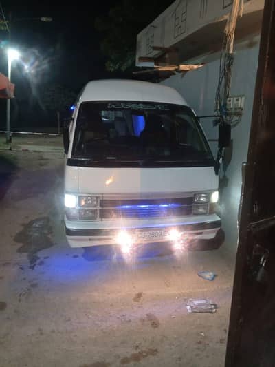 Toyota haice 2l engine good condition