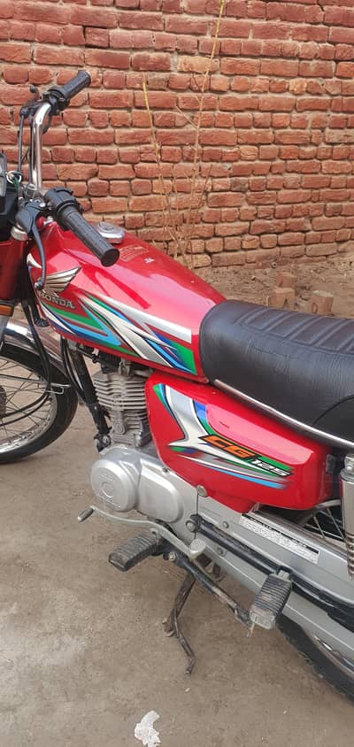 like a brand new urjnat sale