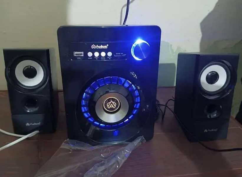 Audionic Max230 speakers 1