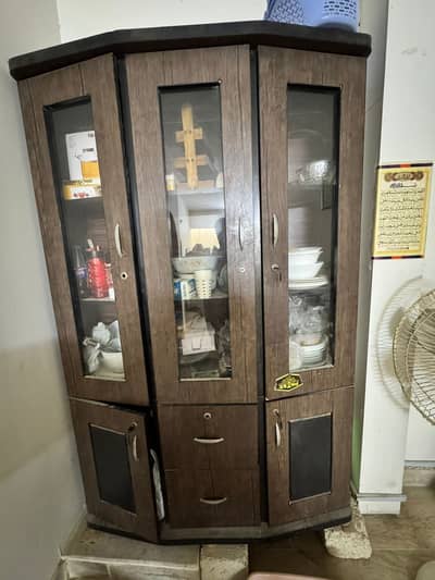 Divider for Sale in Good Condition