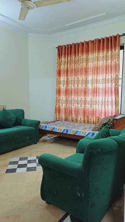 F11 double road marghala face furnished 3bed apartment for rent