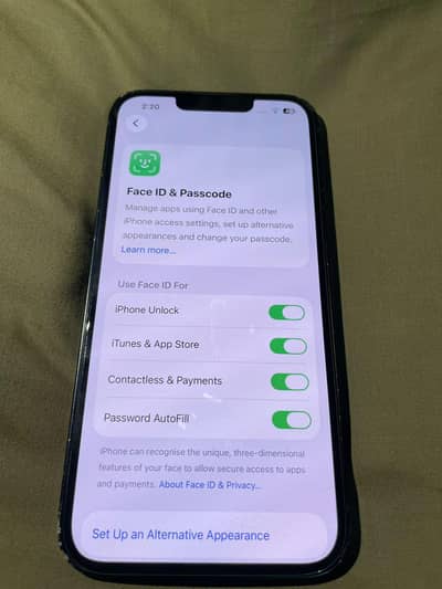 IPHONE 13  - 256 GB -BATTERY HEALTH 84-