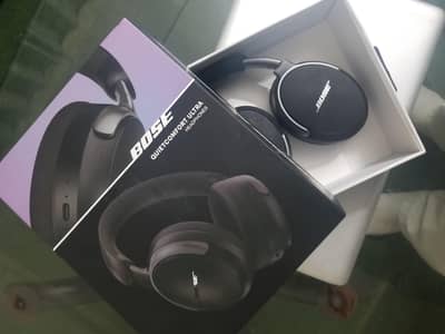 BOSE QuietComfort Ultra Headphones 10/10 - complete box
