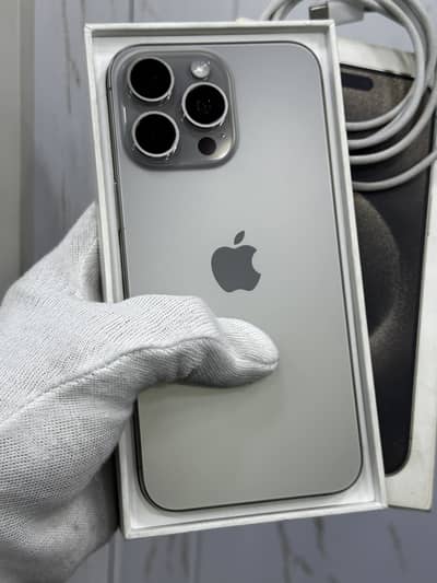 I phone 15 pro Max HK 256 Gb Factory NON PTA 99% Battery Health 1