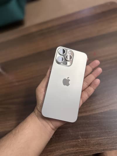 Apple iPhone 15 Pro Max