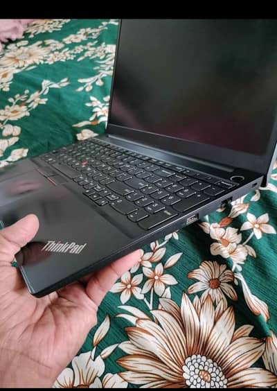 Lenovo E15 corei5 10gen