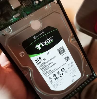SEAGATE EXOS 3TB 7200RPM 256MB CACHE W- ARCHGON 3.5IN HDD ENCLOSURE!!!