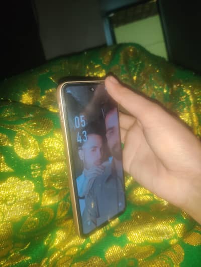 Infinix smart 9 (4/128)