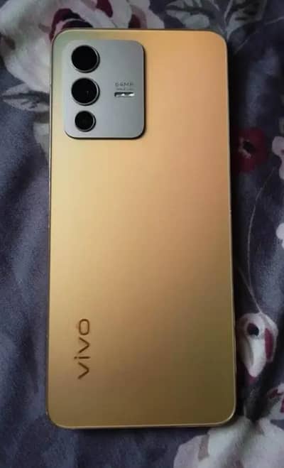 12+8 / 256. . PHN 100 ok hain condition 10/9 . . urgent sell. . lite shad. .