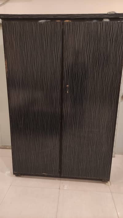 Almari + Showcase + Iron Stand for Sale