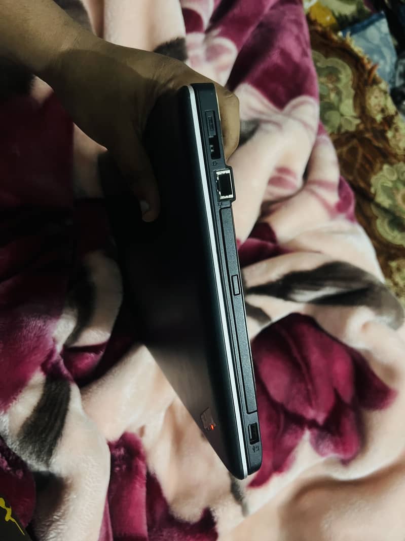 Lenovo E540 4th generation 7