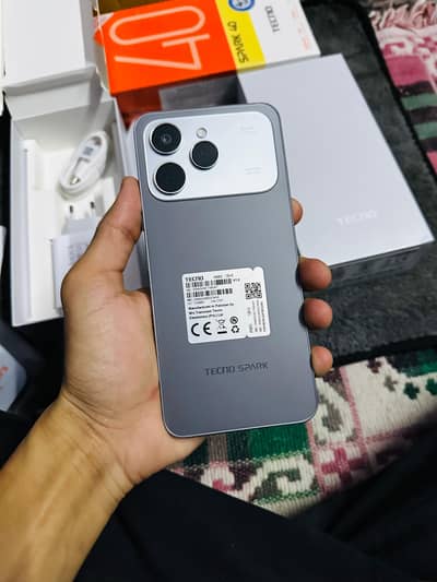 Tecno Spark 40 6+6/128Gb Boxpacked Brandnew