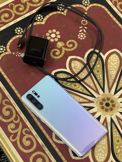 P30 Pro 8/256 dual sim Non PTA 4 months sim working