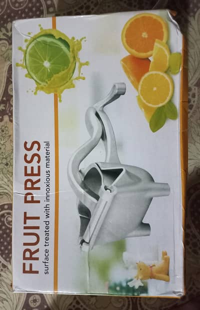 Manual Fruits Juice Press Machine
