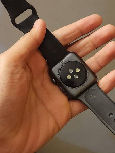 Apple watch series 3 42Mm With Charger Battery 85% Condition 10/10