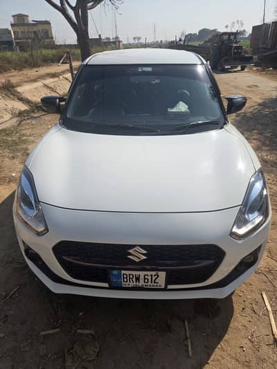Suzuki Swift GLX CVT 2023