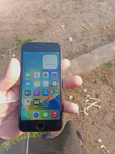 iPhone 8 water pack no open no repairing