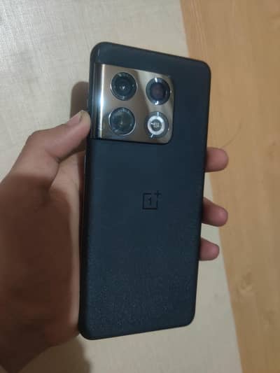 One Plus 10 pro 12+12/256GB gaming beast Mobile urgent sale