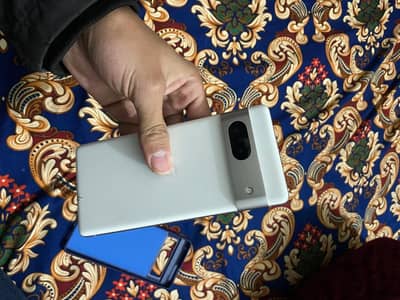 google pixel 7 8 /128 urgent sale