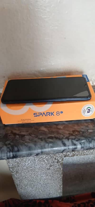 Tecno Spark 8c  4/128