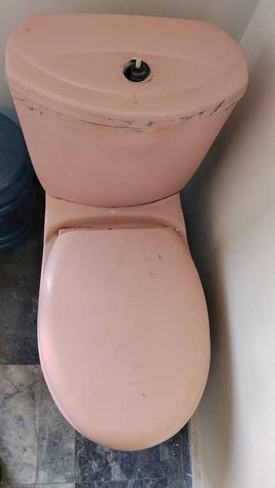 Complete bath room accessories for sale