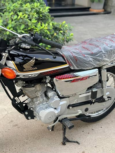 Honda cg 125 model 2021 special edition karachi number