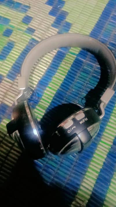 GEEPAS headphones all ok Dubai sa mangavahaa tha