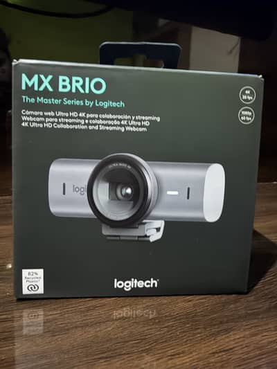 Logitech 4k  MX Brio web camera