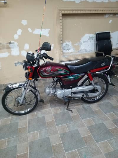 Honda 70 2022 neat condition o3oo 9488 7ll
