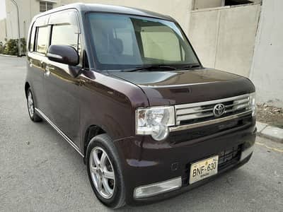 Japanese 660 CC Toyota pixies space custom G pkg