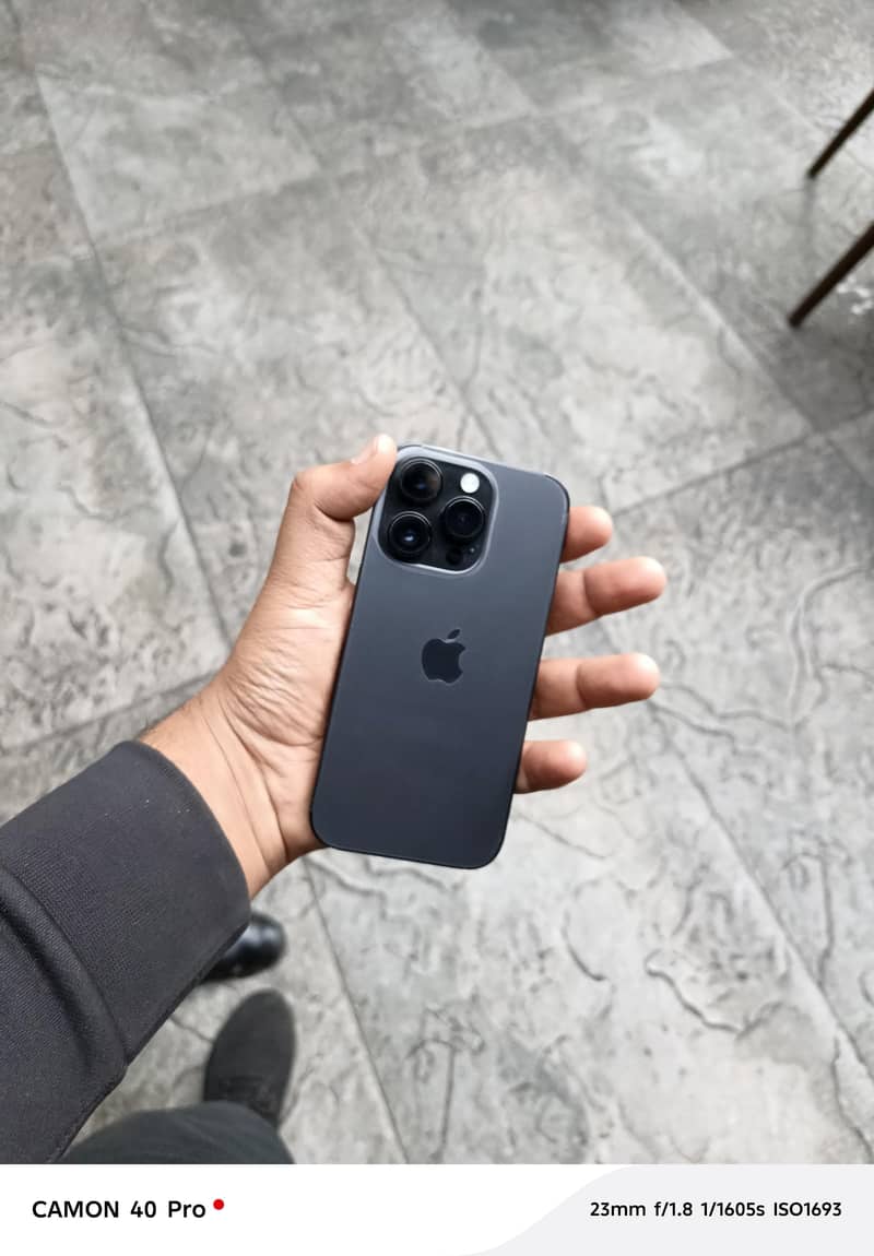 iPhone 14 pro 2