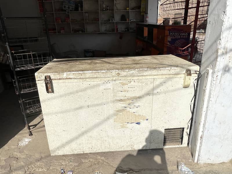 Waves deep freezer (double door) 0