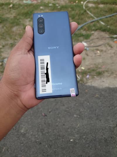 Sony Xperia 5