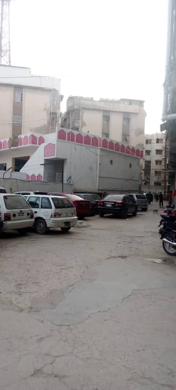 150 Yard Second Floor Flat For Sale In Gulistan E Jauhar