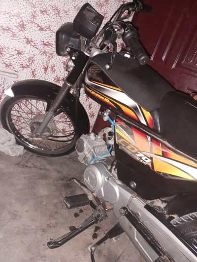 bike Honda 2022 model gari ma ak rupa ka kam nahi bss lo or Chalo