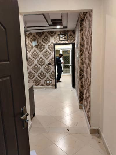 One bedroom unfurnished flat available for rent in E11