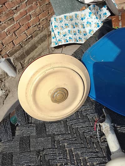 تین عدد پنکھے برائے فروخت