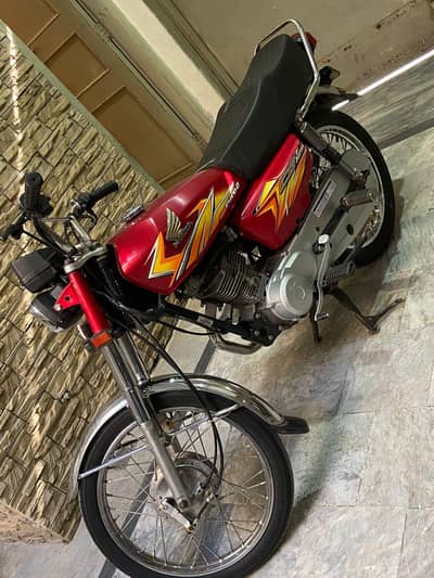 Honda CG 125 2020 model Lahore number