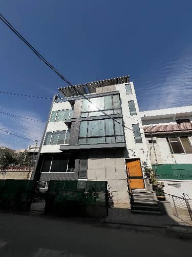 Commercially Constructed Building Available For Sale In Gulistan-E-Jauhar