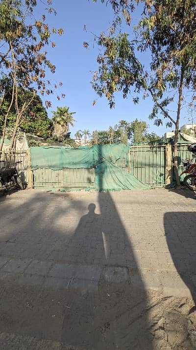 Plot Available For Rent On Main Tipu Sultan